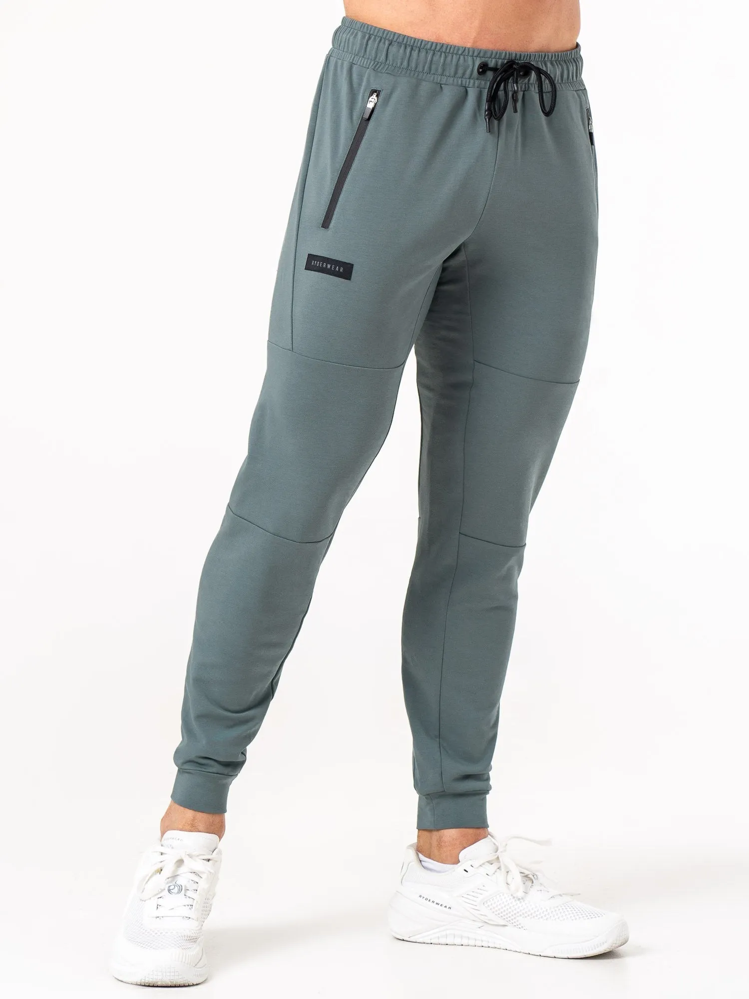 Endurance Track Pants - Fern Green