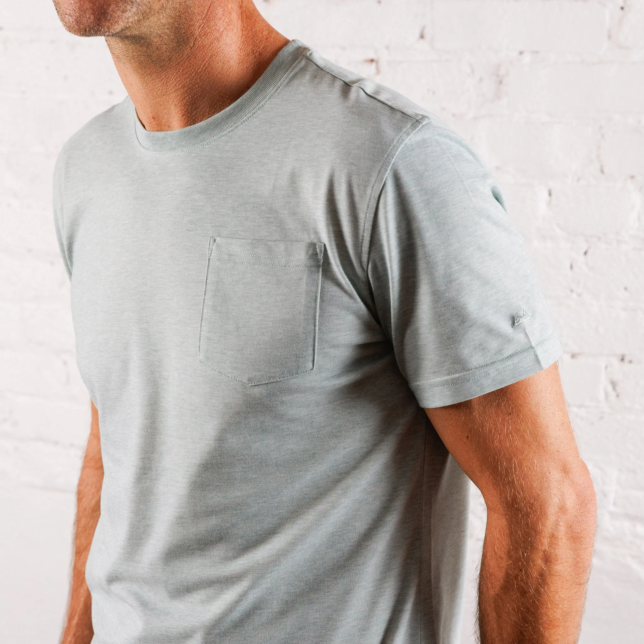 Everyday Tee with Pocket in Heather Gray Green