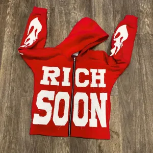 Fashionable personalized patch loose hoodie